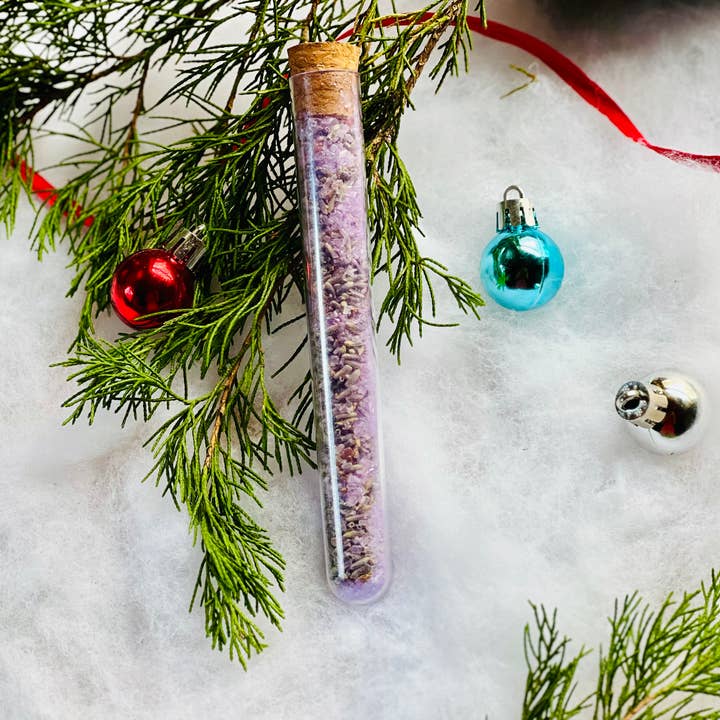 WhatCallsTheHeart - Wholesale Bath salts - Christmas Bath Salts12