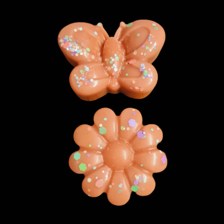 FLOWERS & BUTTERFLY WAX MELTS for wholesale by Bath Bomb & Melt Lover's