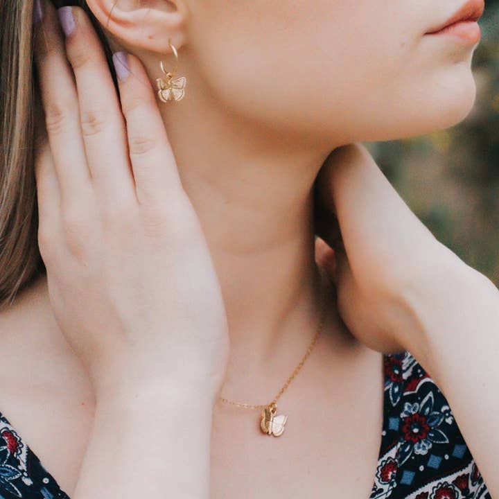 A Worthy Brand - Vente Colliers à pendentif - Collier papillon4