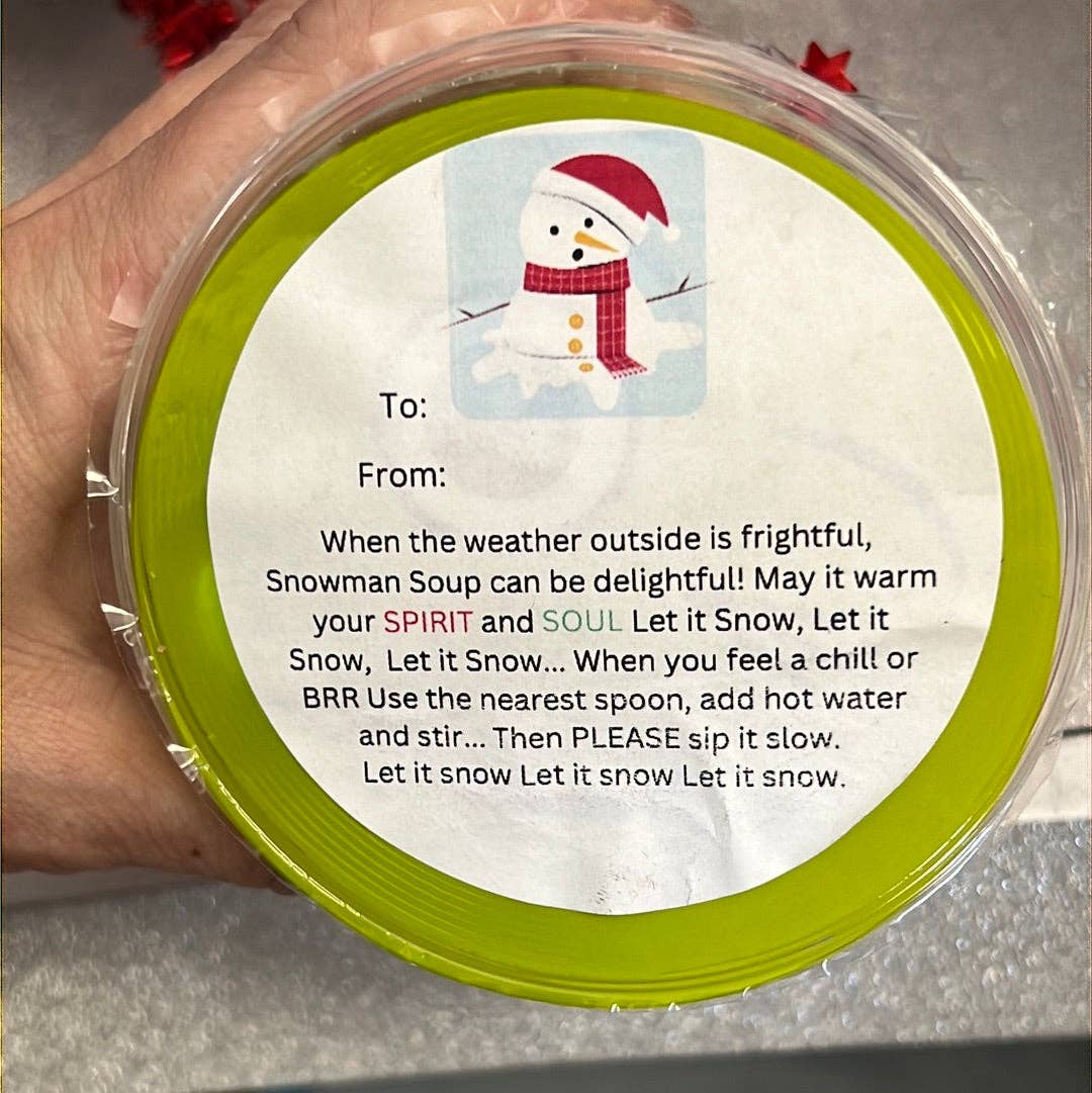 Freezy Favorites – Großhandel Marshmallows – Gefriergetrocknete Marshmallows im Hot Chocolate Schneemann4