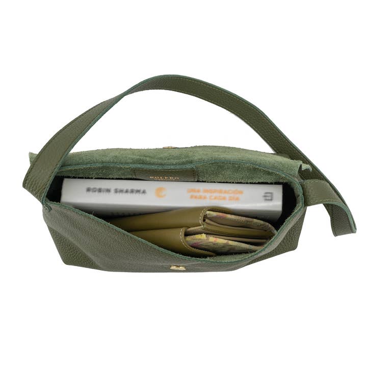 Bolero Piel - Wholesale Shoulder Bag - Women's - Bolero Leather. Handmade leather crossbody bag from Ubrique.2