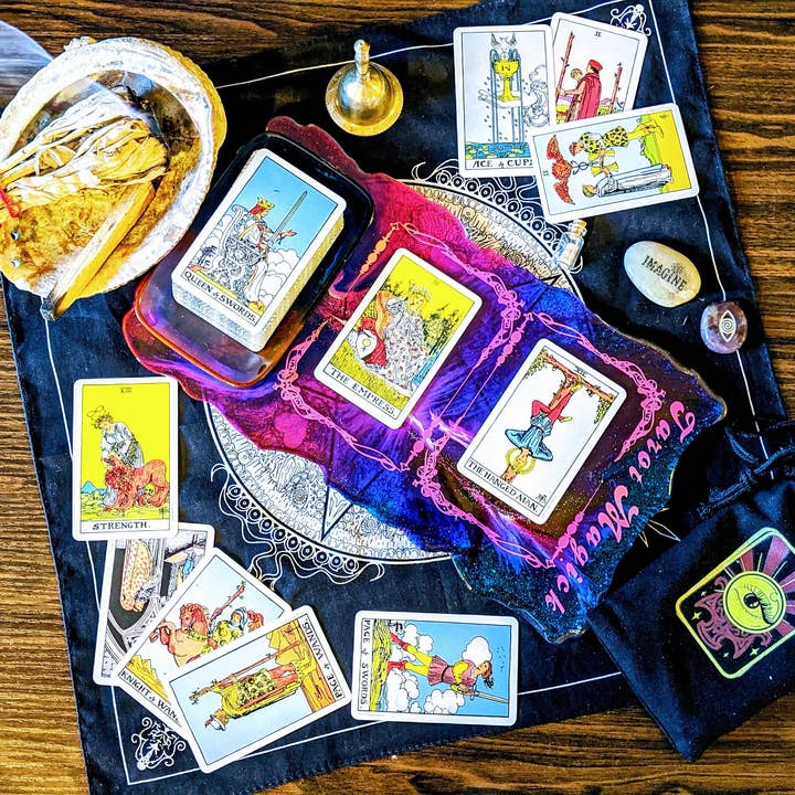 Magic Wiccan Witchy Tarot Carta Magick Alter Tray para venta al por mayor de Paeday Design
