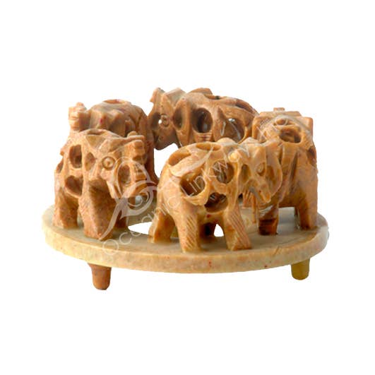 Oceanic Linkways Inc - Vendita all'ingrosso Pietra/cristallo spirituale - (FP)FIGURINA - ANELLO DI 5 ELEFANTI IN PIETRA SAPONARIA INTAGLIATO 3" DIAM.
