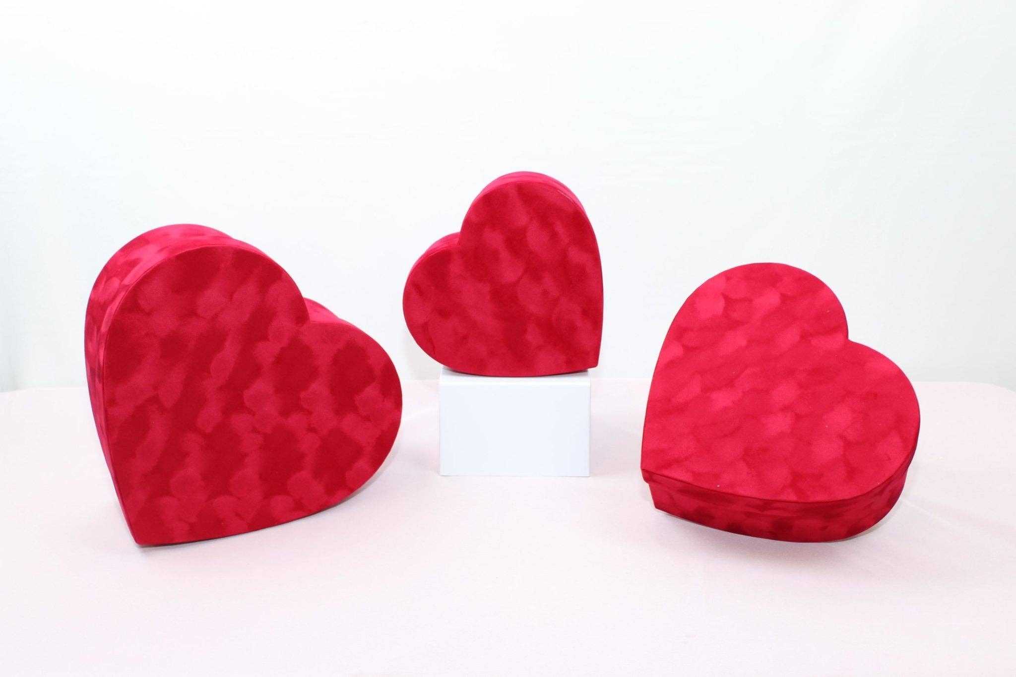 Elegant Design Supply - Wholesale Gift Box - Chic Velvet Heart Flower Box with Lid3