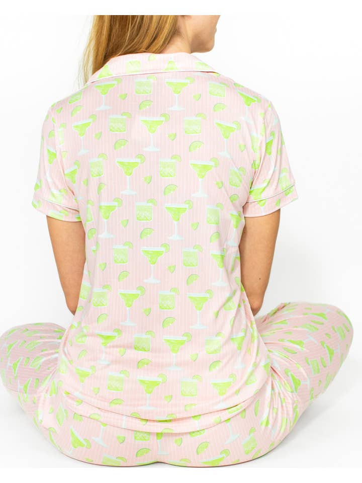 The Royal Standard - Vente Haut de pyjama – femme - Chemise de nuit à manches courtes boutonnée, salée mais douce Rose clair/Multicolore -Assortie.1