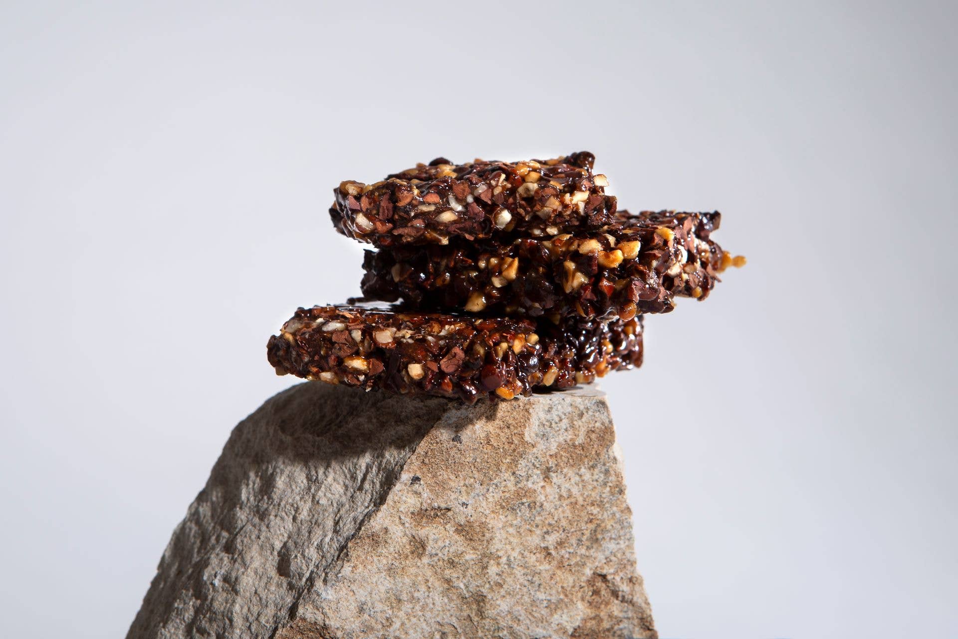 DONNA ELVIRA dolceria di Roccasalva Elvira - Wholesale Chocolate Bar - Nib & Nut6