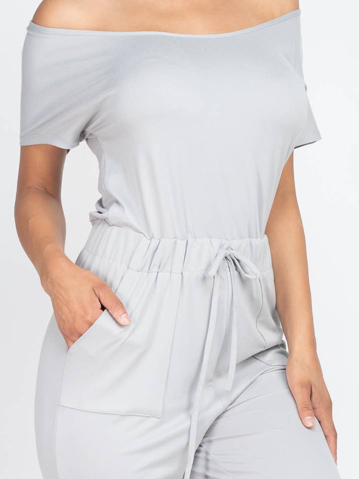 CAPELLA APPAREL – Großhandel Jumpsuit – Damen – Jumpsuit mit zwei Wege-Schultern und Kordelzug4