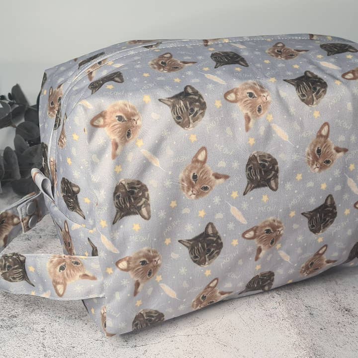 Pod Wet Bags: Stylish, Eco-Friendly, Cloth Nappy Bag for wholesale by Green Cheeks