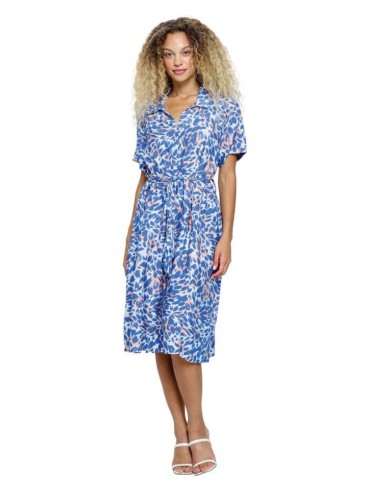 Kleid Florales Boho-Kleid mit Knopfleiste und Gürtel (Reg. 19 $) für den Großhandel von Yak & Yeti