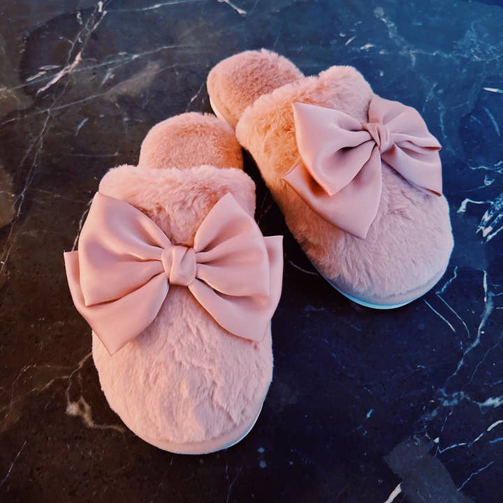 Ellison+Young - Wholesale Slippers - Women's - Satin Shine Fur Cozy Lounge Slippers