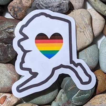 Alaska Pride Heart klistermärke vinylklistermärke för wholesale av PrismPressCo