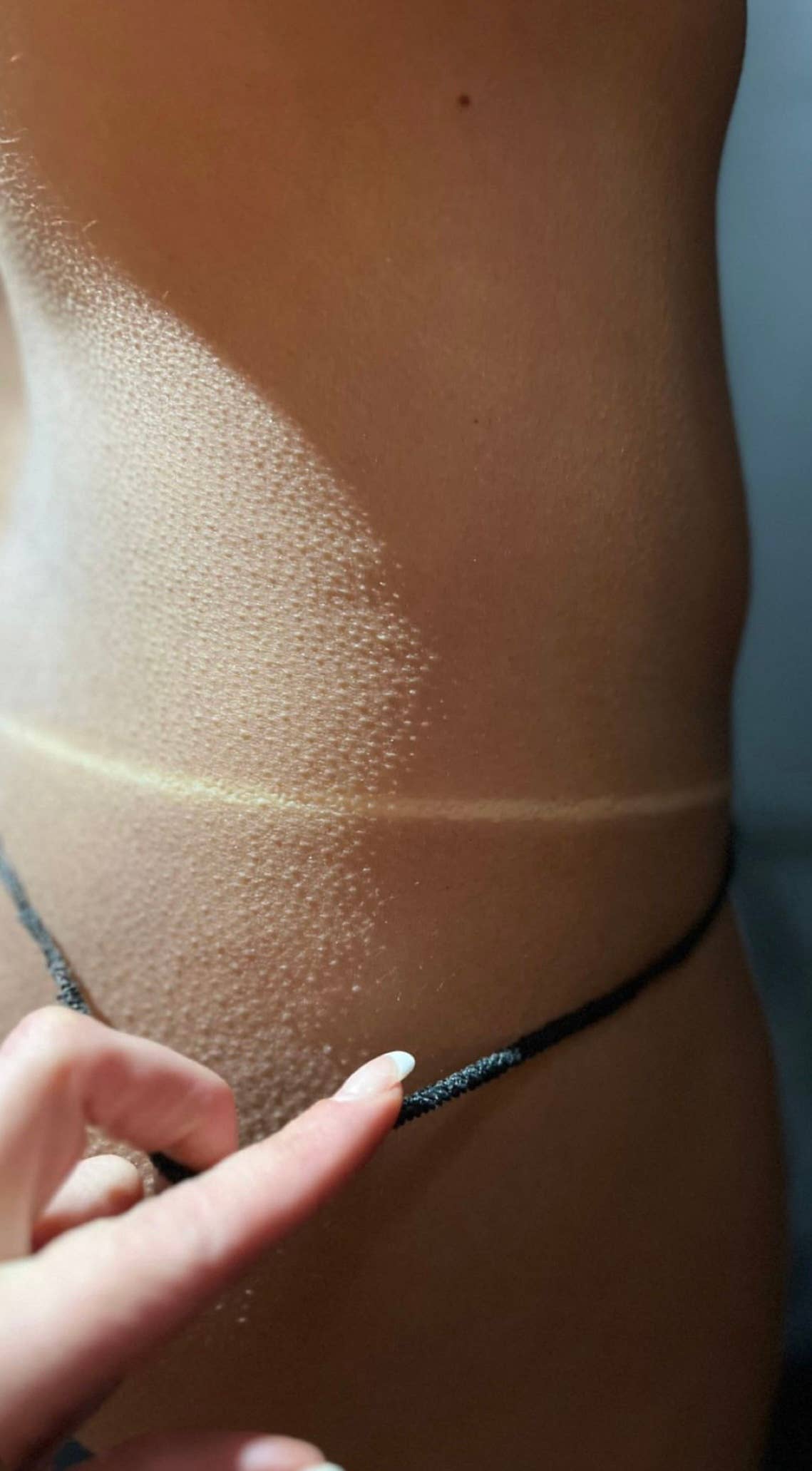 Glow & Go Beauty Co – wholesale Self-tanner – VIOLET Sunless Tanning Solution3