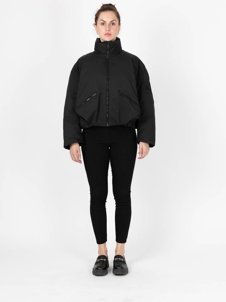 KZELL PARIS - Wholesale Raincoat - Women's - WATERPROOF BUBBLE-EFFECT JACKET9