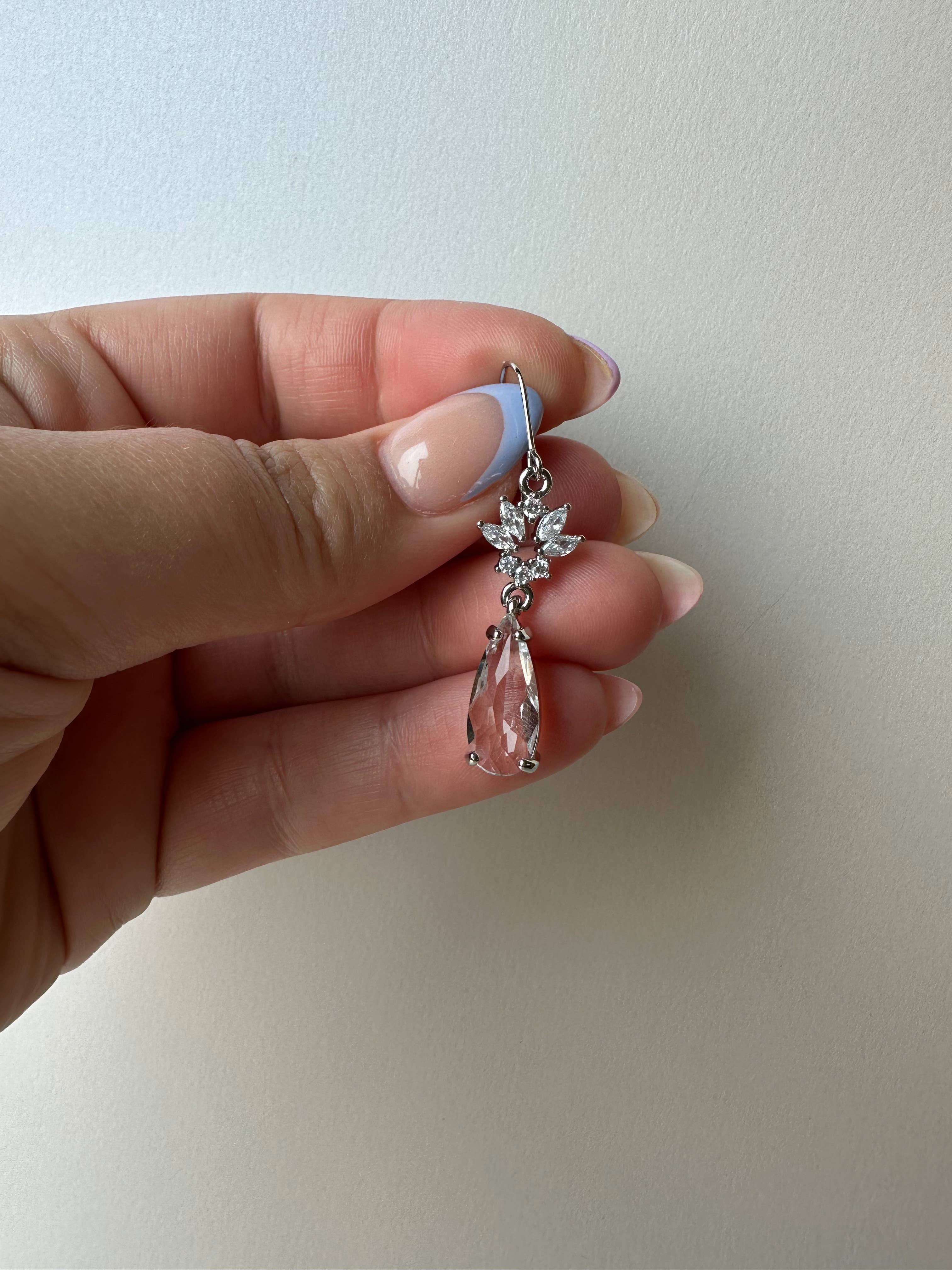 Clay & Fern Co. - Wholesale Dangle Earrings - Naomi Earrings - Silver Wedding Earrings3