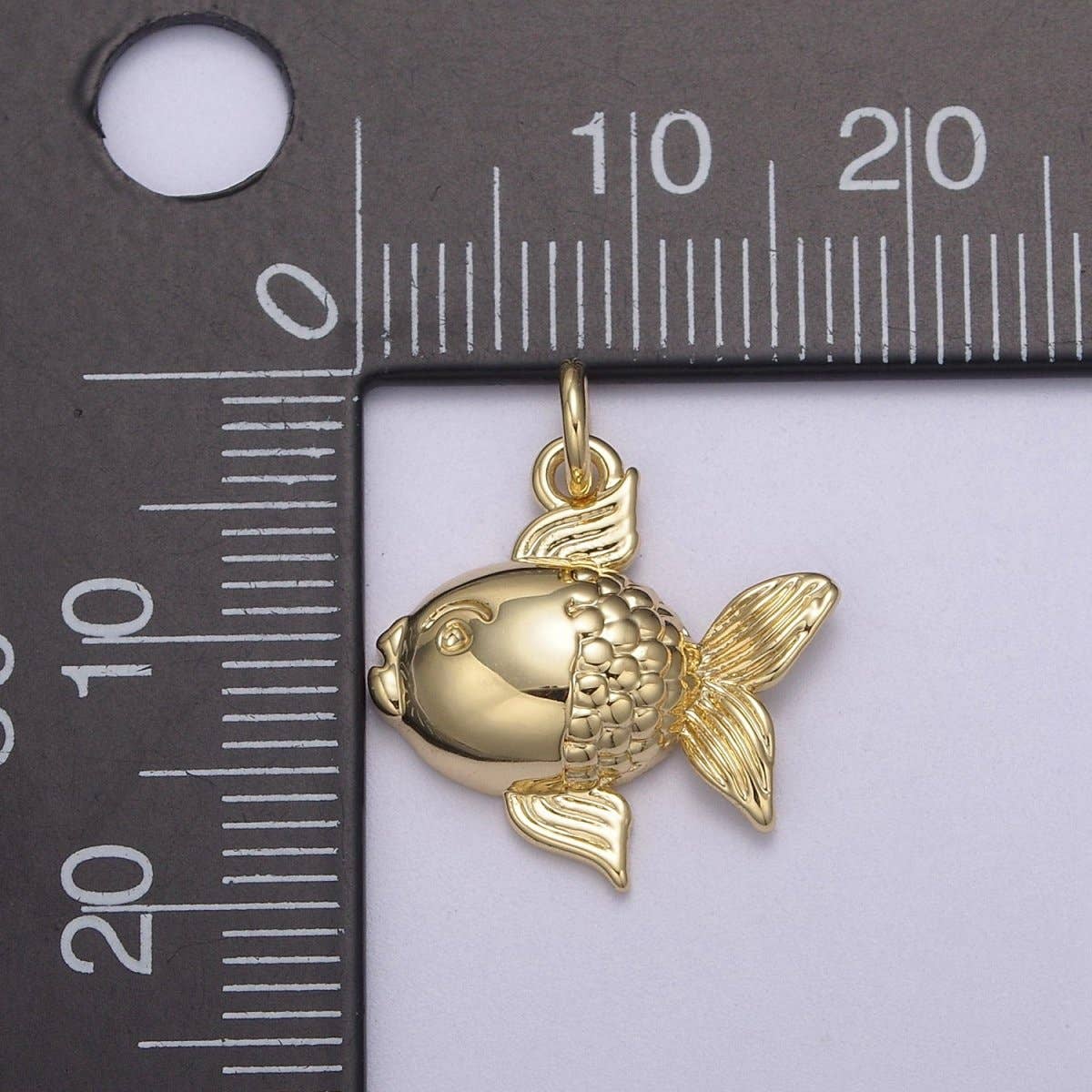 Aim Eternal - Wholesale Individual Charm/Pendant - Dainty 14k Godl Filled Puffy Goldfish Pet Fish Charm Animal Pendant N-8171