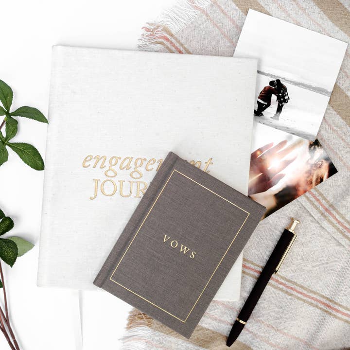 Duncan & Stone Paper Co. – Engroshandel Dagbog – Bryllupsløftebøger - Mindebog til bryllup med guldfolie og linned6