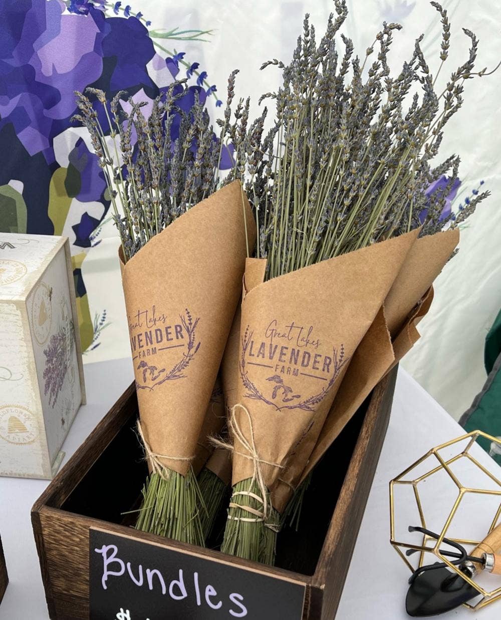 Great Lakes Lavender Farm - Wholesale Dried/Pressed Flowers - Great Lakes Lavender Farm Dried Lavender Bundle1