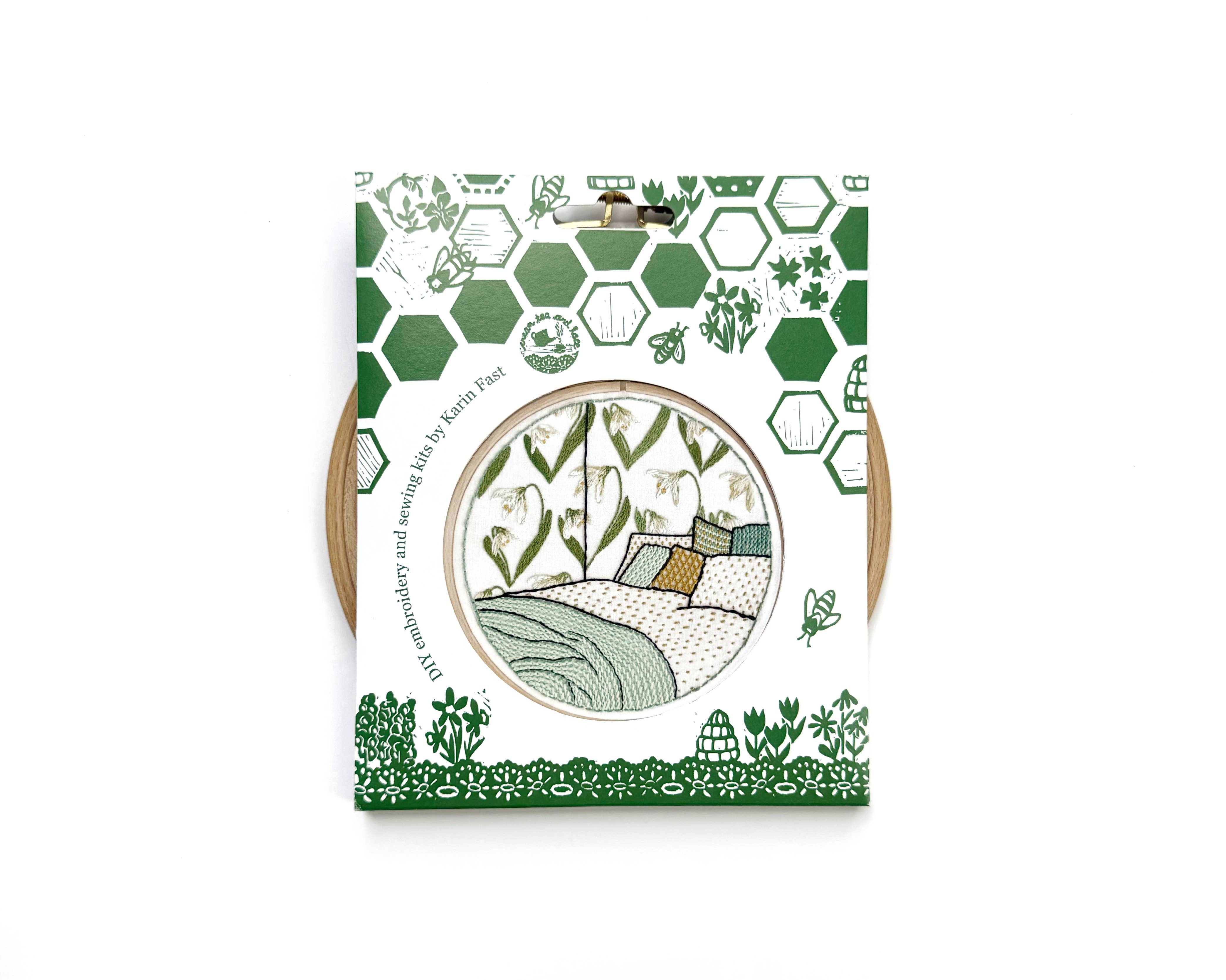 Cream Tea and Lace – Engroshandel Broderitilbehør – broderisæt vintergæk soveværelse, interiørdesign moderne bøjlekunst3