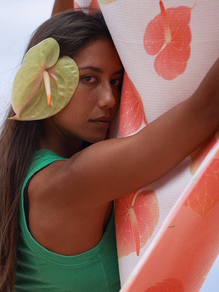 Strandhandduk - Anthurium för wholesale av Tag Aloha Co.