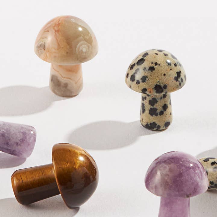 GeoCentral - Wholesale Spiritual Stone/Crystal - Assorted Carved Crystal Mini Mushrooms - 36 pcs 🍄1