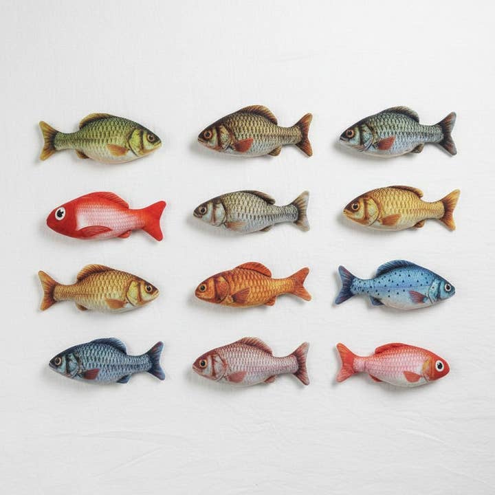 Interactive Plush Catnip Fish Toy for wholesale by kapeit