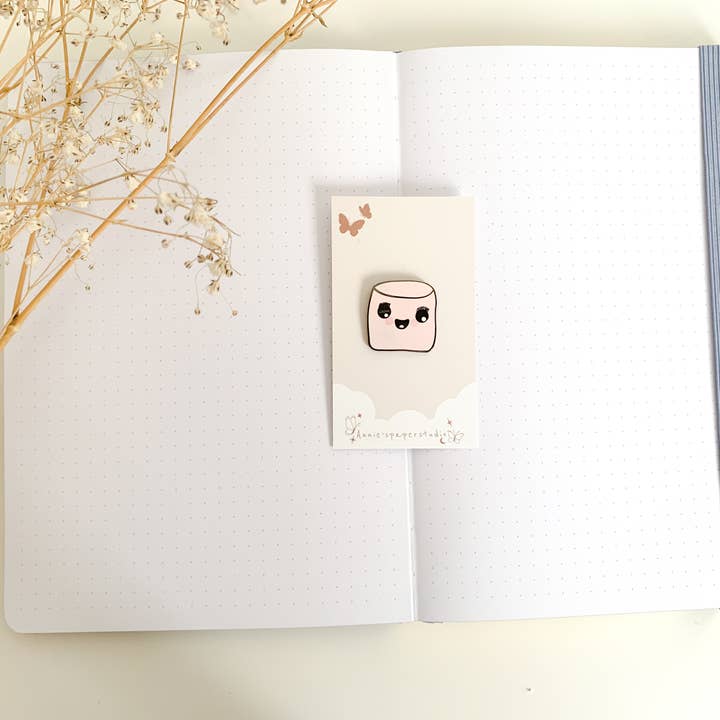 Alfiler de esmalte rosa malvavisco para venta al por mayor de Annie's paper studio