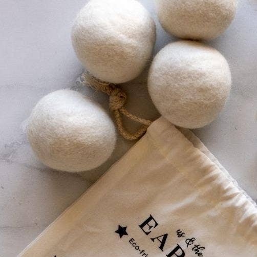 Us and The Earth - Wholesale Dryer balls - Organic Merino Wool Balls for Dryer6