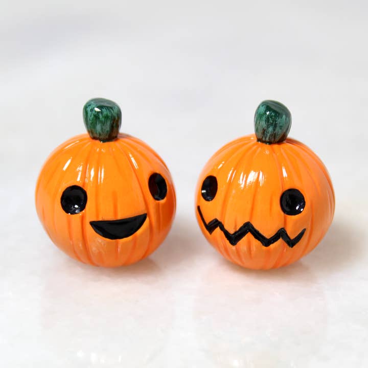 Jack o' Lantern Figurine for wholesale by Mariposa Miniatures