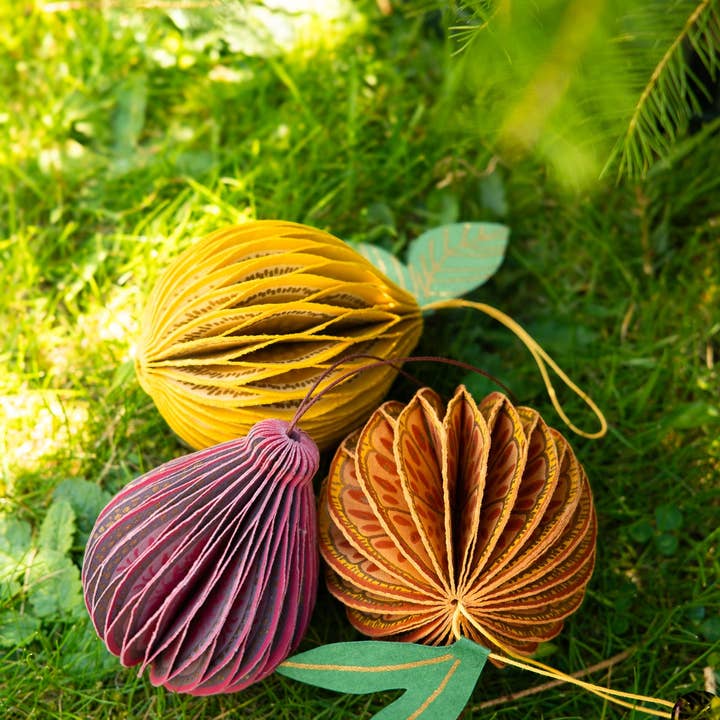 East End Press - Wholesale Ornament - Fig Honeycomb5