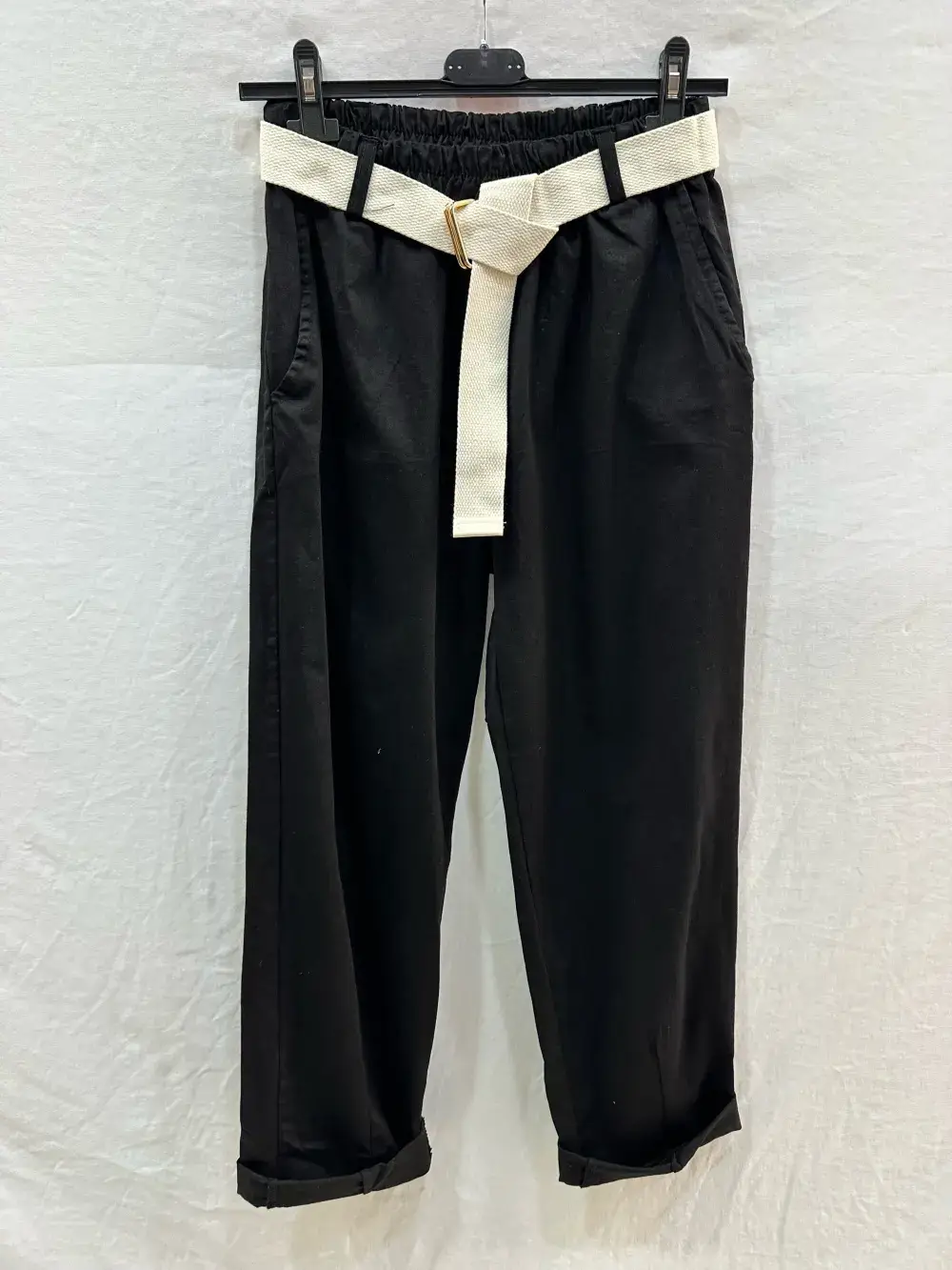 Mimi & Gogo – wholesale Pants – Women's – Carrot pants with belt @25720_PaCarotteCeinture4