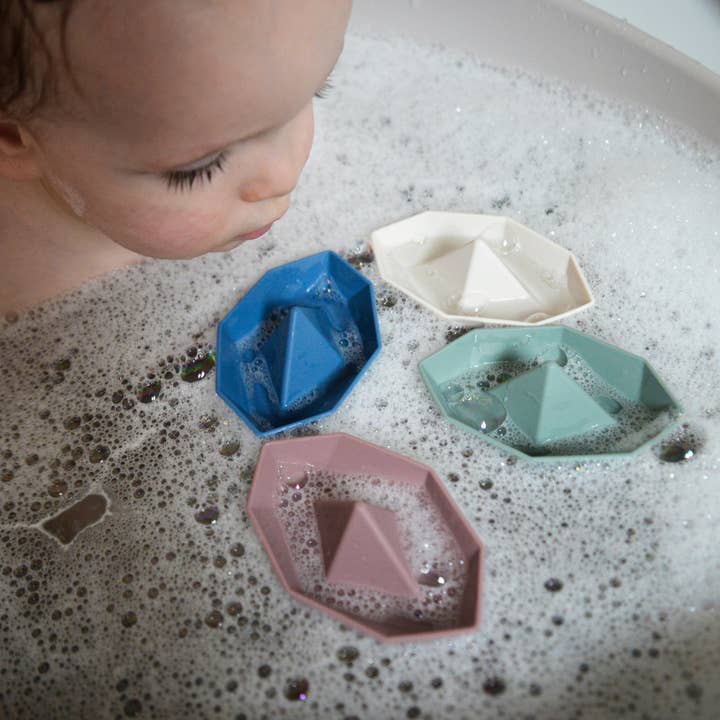 Nattou & Shnuggle by M4A - Wholesale Bath Toy - Baby - Shnuggle Stack and Sail Bath Boat Toys11