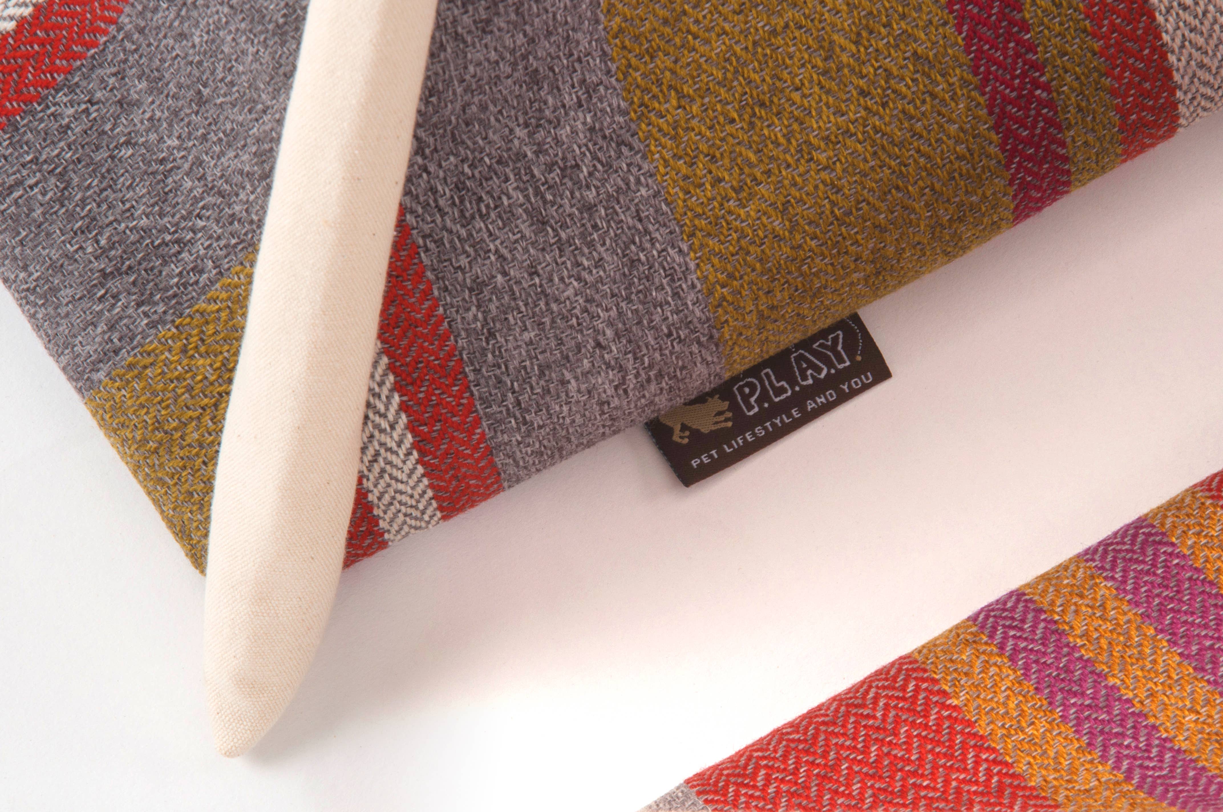 P.L.A.Y. Pet Lifestyle and You - Wholesale Pet Indoor Tent - Cat/Dog - Horizon Cozy Cove Tent6