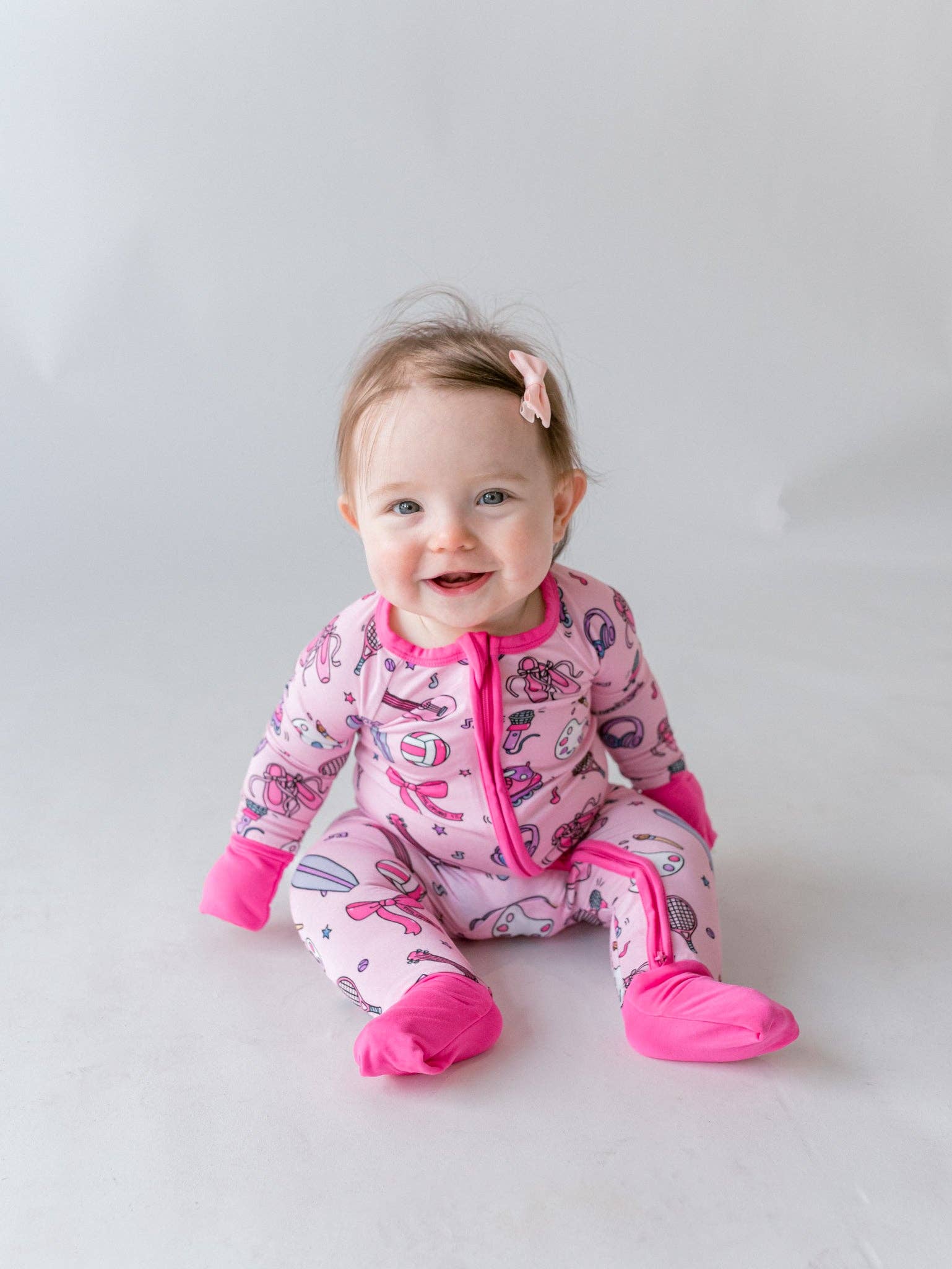 Little Beam Co. - Wholesale Sleepsuit - Baby - Pink “I Can Do All Things” Zippy