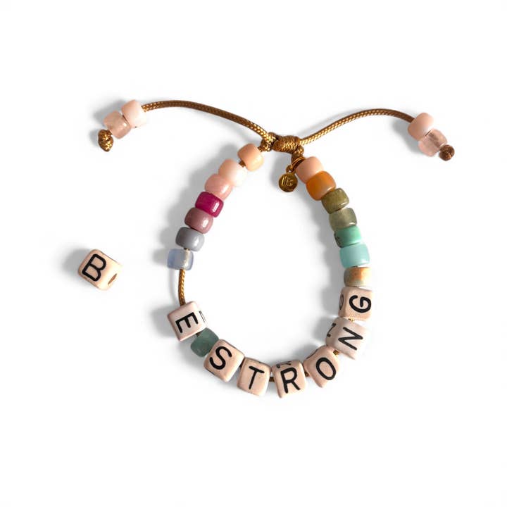 Bracelet "Be Strong" – Vu dans Law & Order pour la vente par LB Beadz