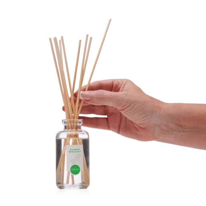 DANI Naturals - Wholesale Reed Diffuser - Bamboo Bergamot Reed Diffuser 3oz2
