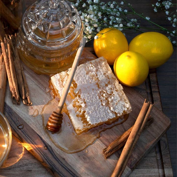 Fantozzi Honey Company - Wholesale Honey - Raw Sage Honeycomb – Natural Raw Honey Gift, 12.3 oz5