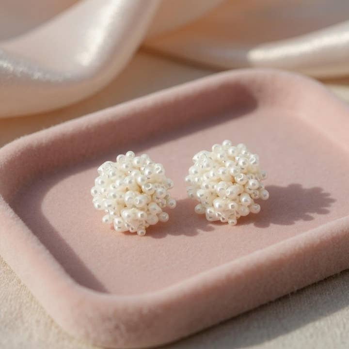 Athena Bridal Jewellery - Wholesale Stud/post earrings - ATHENA COLLECTION - PEARL CLUSTER EARRINGS - CZER873 IVORY7