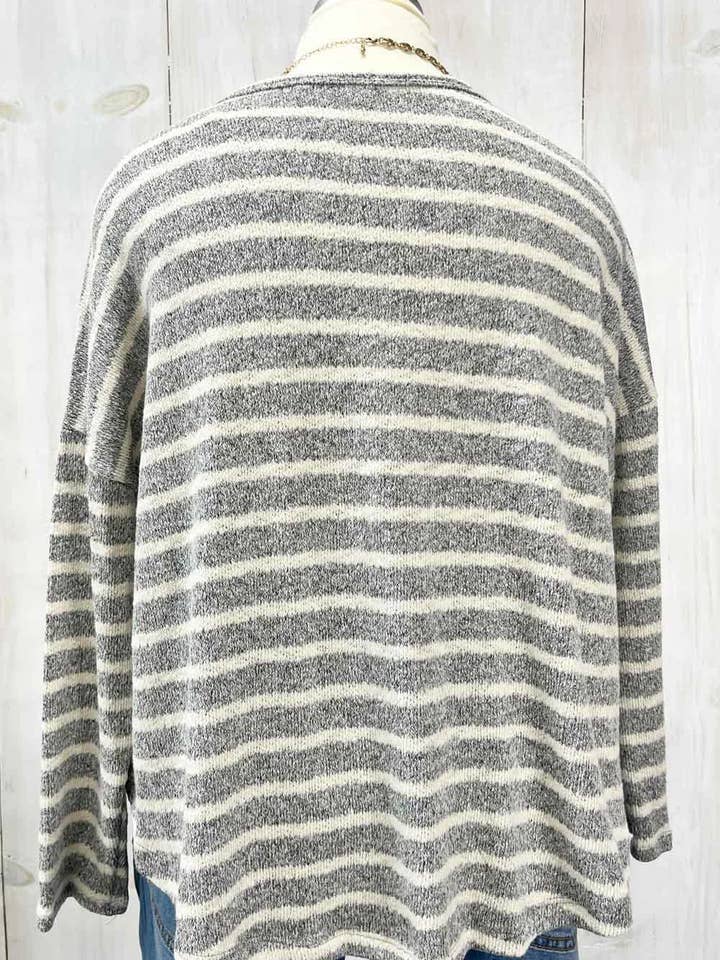 Plus Size Grey Cream Striped Long Sleeve Scalloped Hem Relaxed Fit Knit Top for wholesale on Faire1