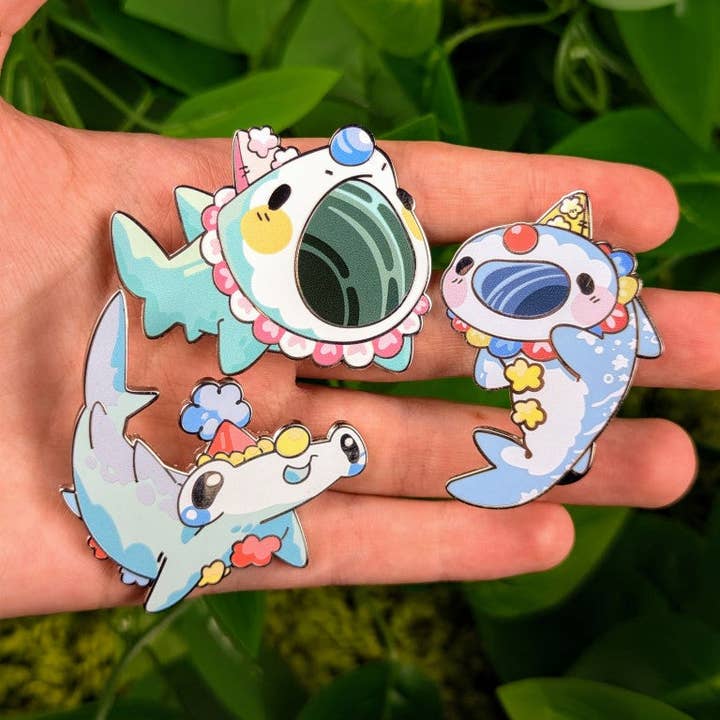 Pins de Esmalte Tubarão Palhaço por atacado de Milky Tomato