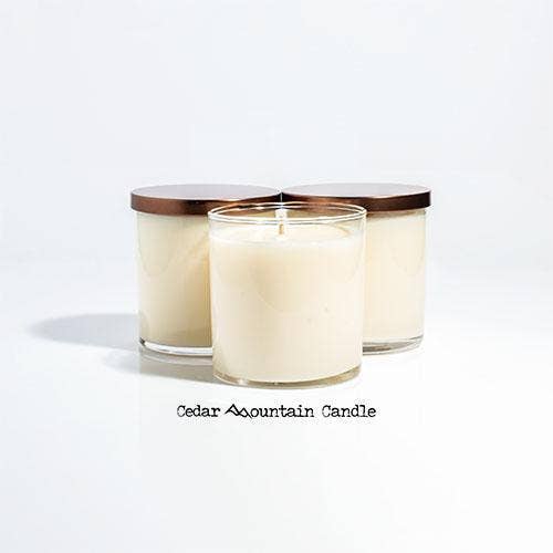 Cedar Mountain Candle – Großhandel Kerze im Glas / gefüllte Kerze – Griswold Clark & Company Soja-Kerze im Glas, 9 oz, Winter Scents