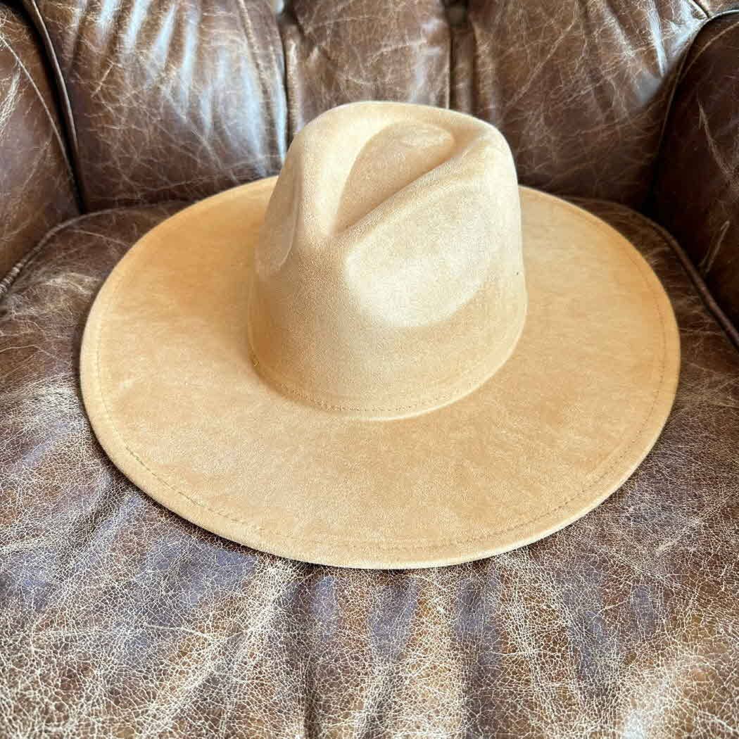 Queens INC - Wholesale Fedora - Women's - Best seller Fashion Classic Wide Brim Suede Primium  Hat 16