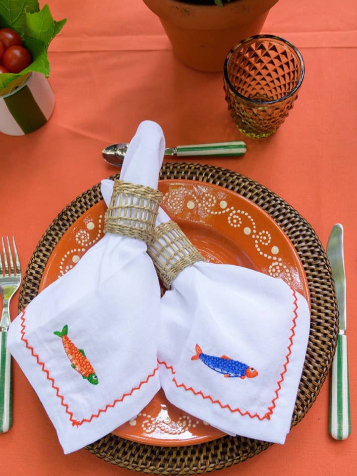 Serviette Sardinha Santos Populares (Pack de 2) pour la vente par Mariaida Home