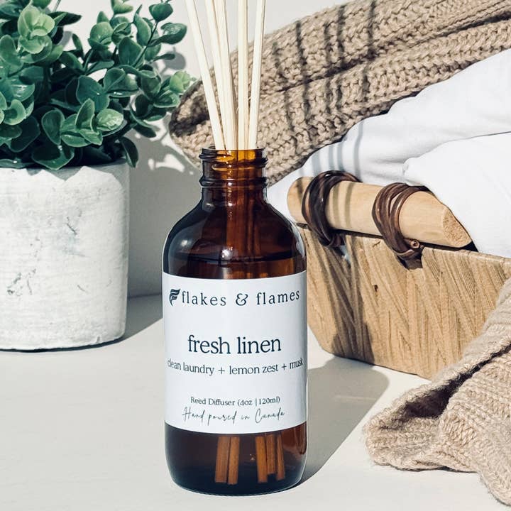 lin frais pour la vente par Flakes and Flames