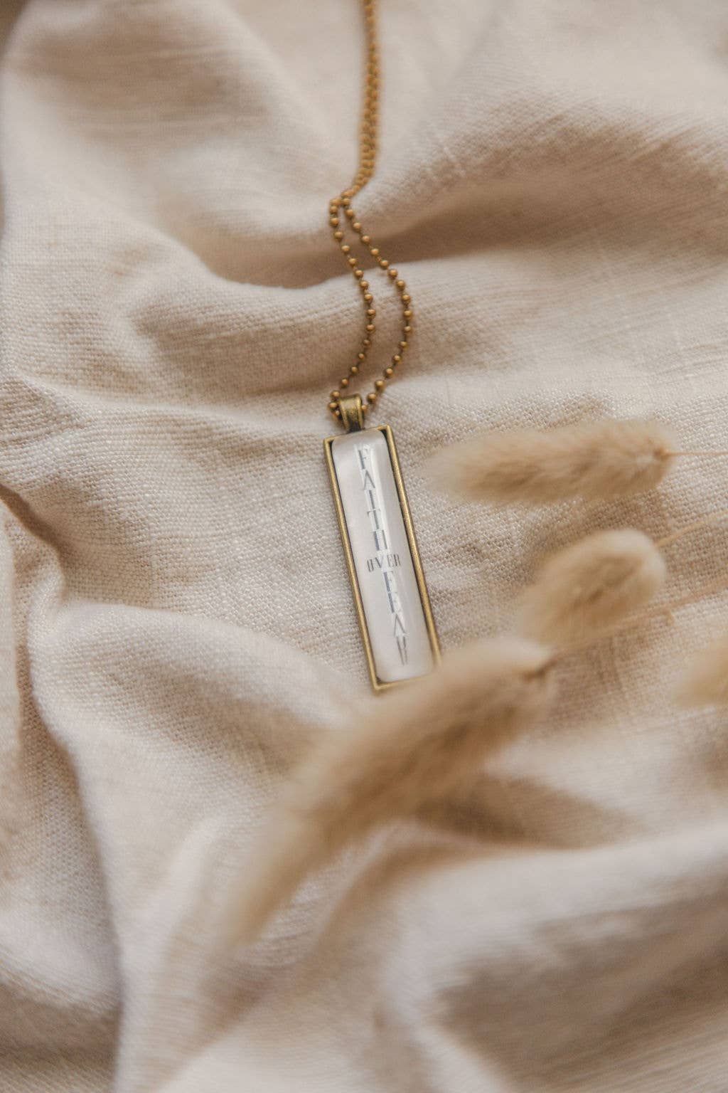 The Vintage Sparrow - Wholesale Pendant/Charm Necklace - Faith Over Fear Pendant1