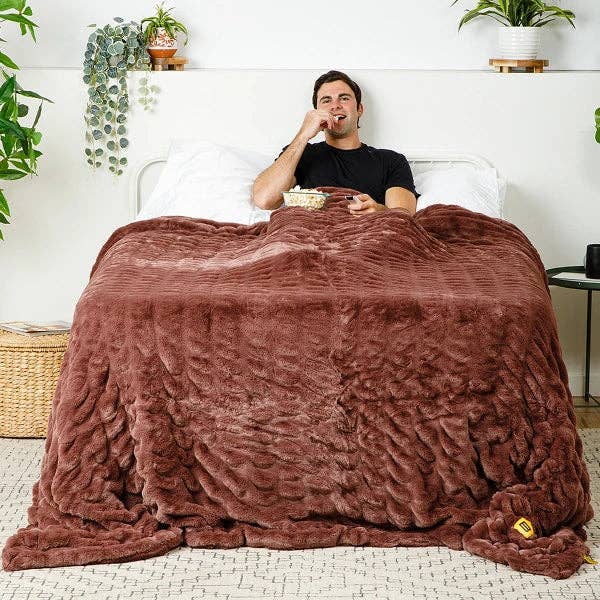 Big Blanket Co - Wholesale Throw Blanket - Cuddle Cloud™ Blanket21