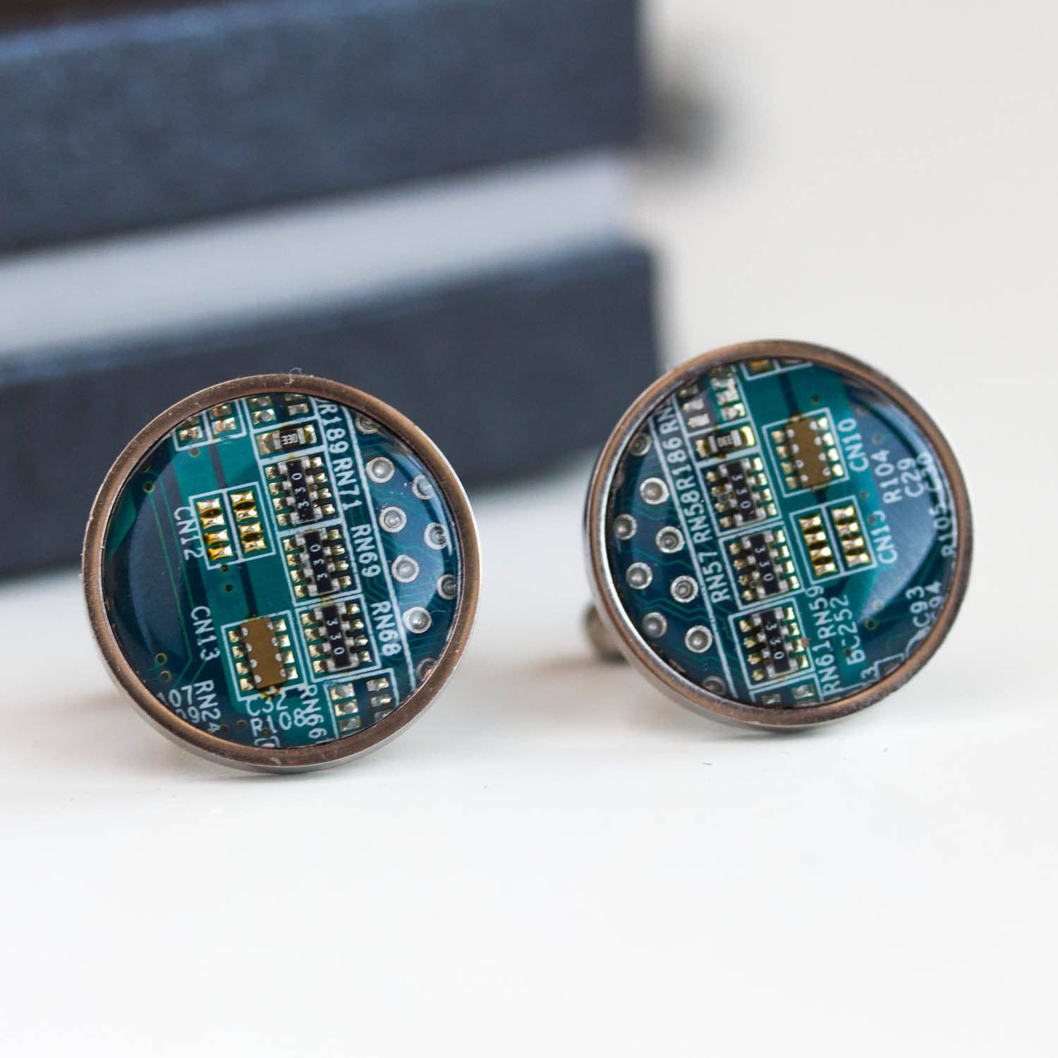 Pavlysh s.r.o. - Wholesale Cufflinks - Round cufflinks, stainless steel, resin8