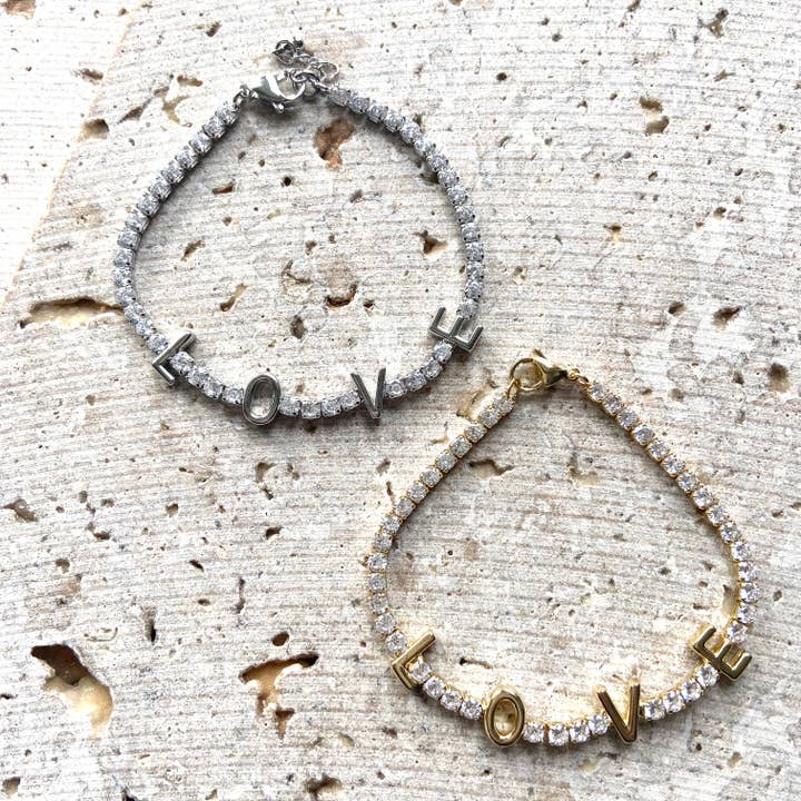 VB&CO Designs Handmade Jewelry - Venta al por mayor Pulseras de tenis - Pulsera de amor joyería corazón boutique salón spa tenis de moda1