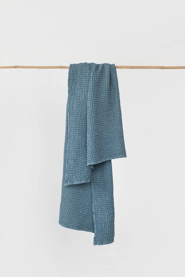 MagicLinen (We handle U.S. import procedures for you) – wholesale Bath towel – Waffle bath towel in various colors6