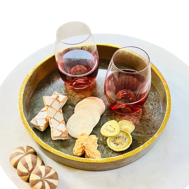 Brown Resin Round Serving Tray for wholesale by Tiramisu