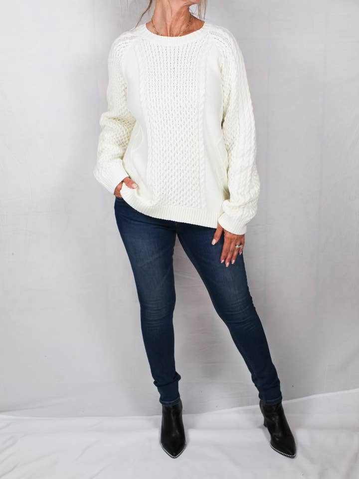 F21651-C - Crema - Maglione a trecce A787 per la vendita all'ingrosso da parte di K & C Clothing, Inc.